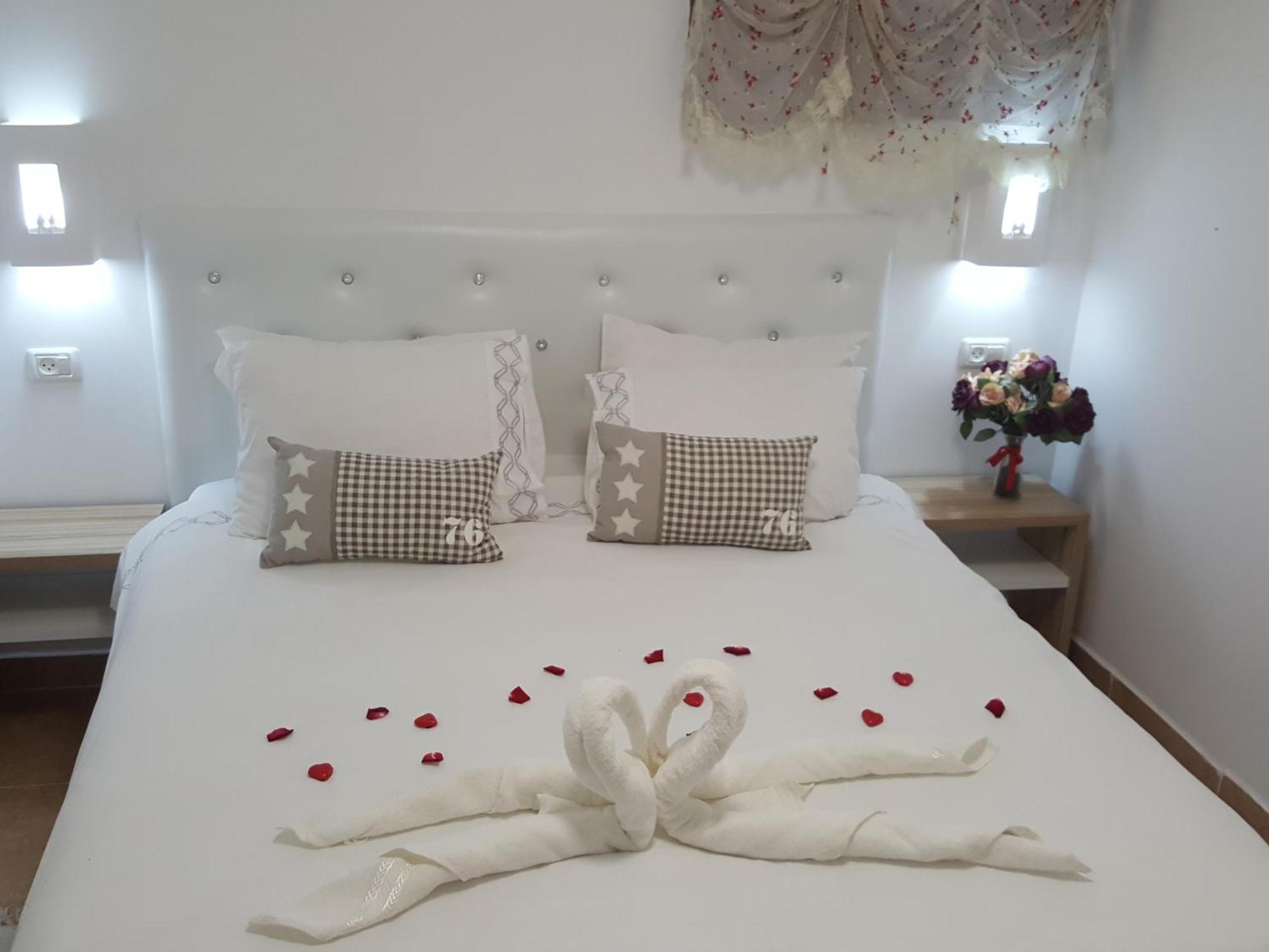 Zimmer Belev Hakikar- Dead Sea Neot HaKikar Ngoại thất bức ảnh